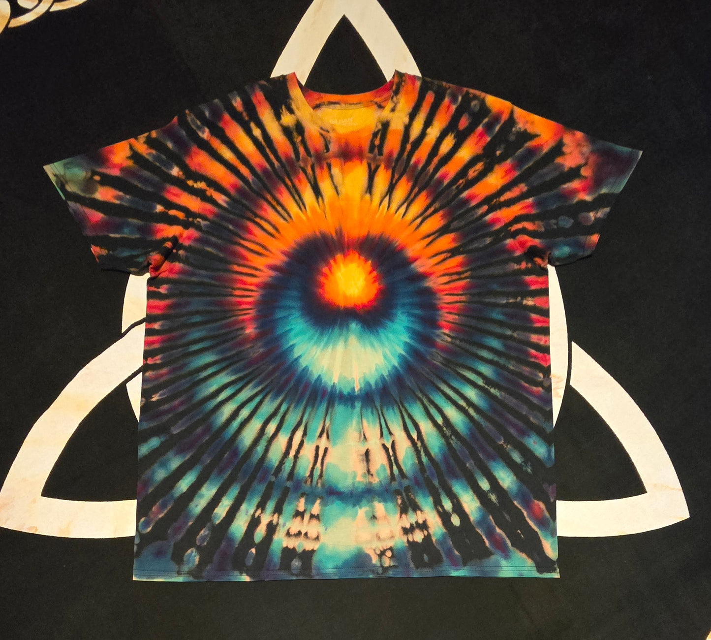 Reverse Dye Fire and Ice Wigwag #77